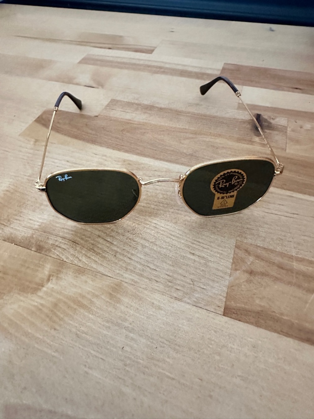 Ray-Ban Gold Frame Lens Sunglasses - Oval Metal